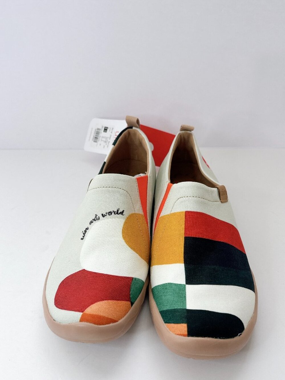 Women’s Size 8.5 UIN Hold That Color Canvas Slip-On Shoes Artistic Casual Flats